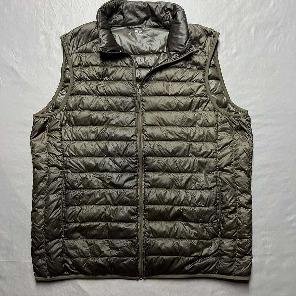 Uniqlo Ultra Light Down Vest Size L Olive Green Quilted Puffer Jacket